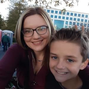 Meet your Posher, Anna